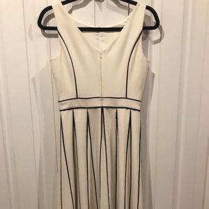 WHBM - Cream/Black - EUC - Size O